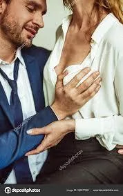 Pembantu yang Sexyy Apem Ping Mulus Tanpa Bulu Idaman Pria Hudung Belang Viral Epstein File